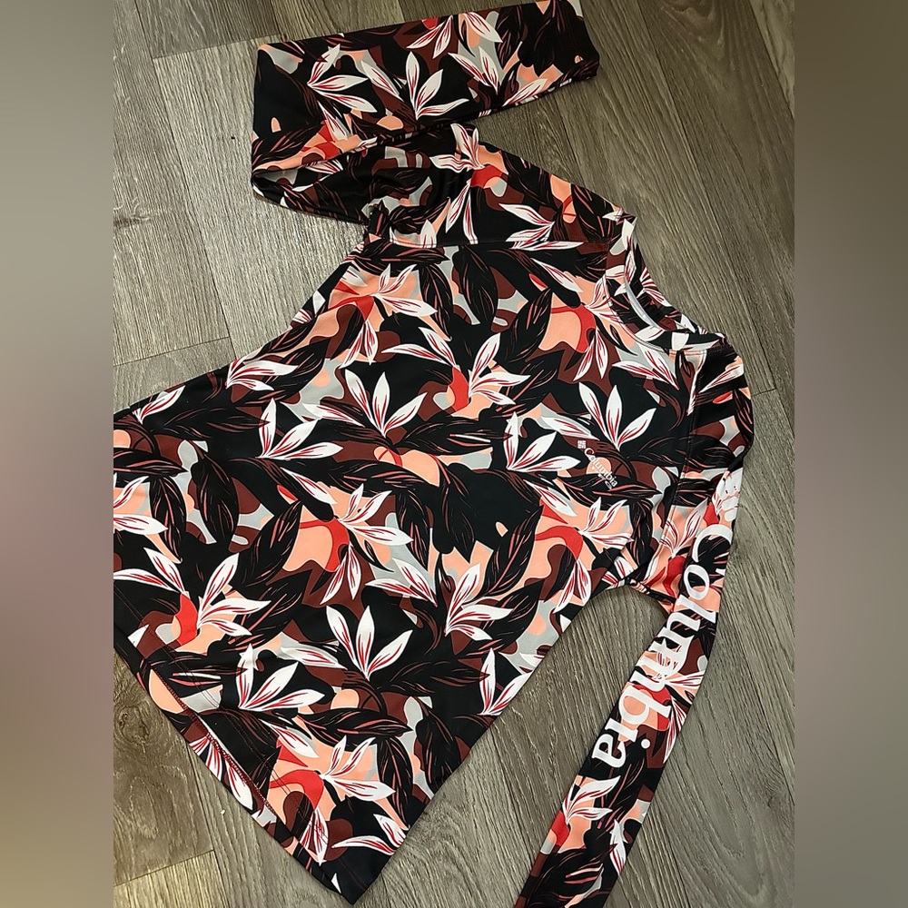 Women’s long sleeve Columbia XS